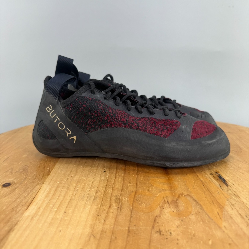 Mens 8 / Womens 9 - Butora Advance Rock Climbing Shoes Lace Up Black Red